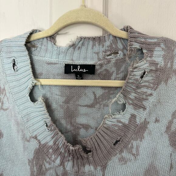 Lulu's Tie Dye Distressed Sweater Womens Oversized Small Blue Purple Pullover - Picture 6 of 8